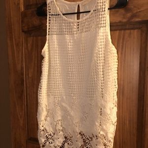 BOUTIQUE style White lace Tank